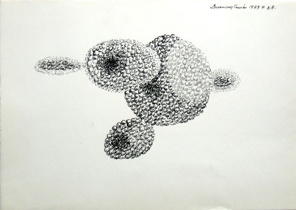 G00118(21)<br/> <b>Cím:</b> Kavicsok <br/> <b>Méret cm:</b> 21,7X30,5 <br/> <b>Készült:</b> 1989. <br/> <b>Technika:</b> tus<br/>